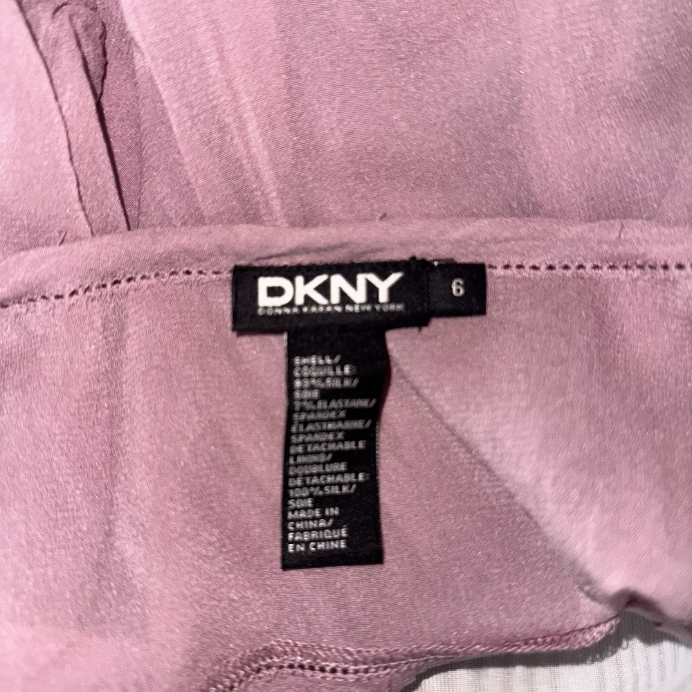 DKNY Pink Fitted Short Sleeve T-Shirt - Picture 2 of 3
